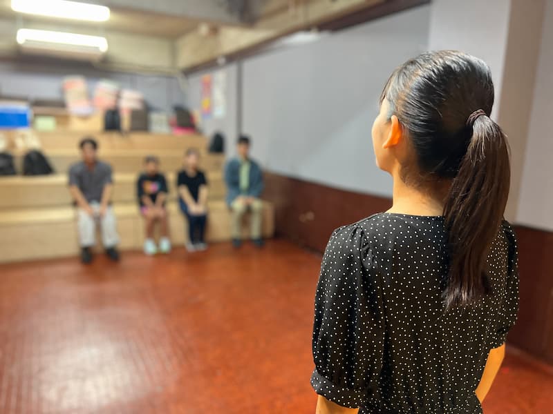 01ENTERTAINMENT 壺屋演劇場かさね 役者レッスン 養成所