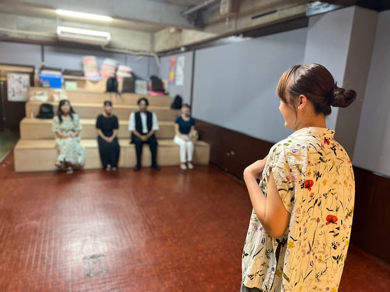 01ENTERTAINMENT 壺屋演劇場かさね 役者レッスン 養成所