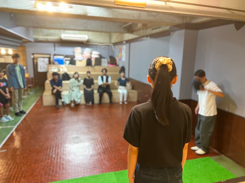 01ENTERTAINMENT 壺屋演劇場かさね 役者レッスン 養成所